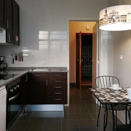 Apartment Entrecampos Lisbon