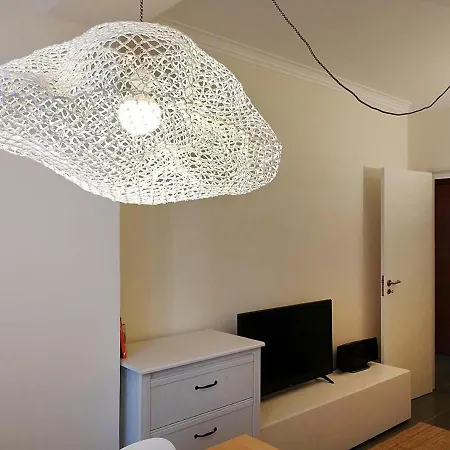 Entrecampos Apartment