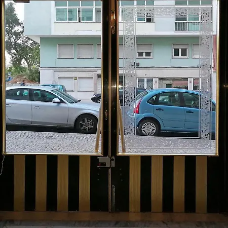Entrecampos Apartment